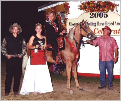 Image's Smoky Topaz Z. & Brenda Zeigenbein winning Reserve World Grand Champion